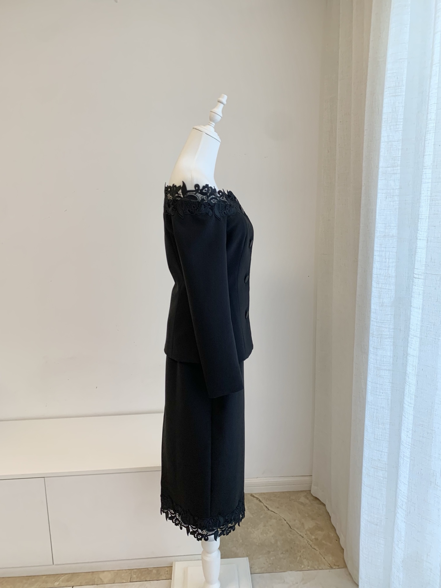 Women Floral Embroidery Black  - Midi Skirt Floral 评论和价格