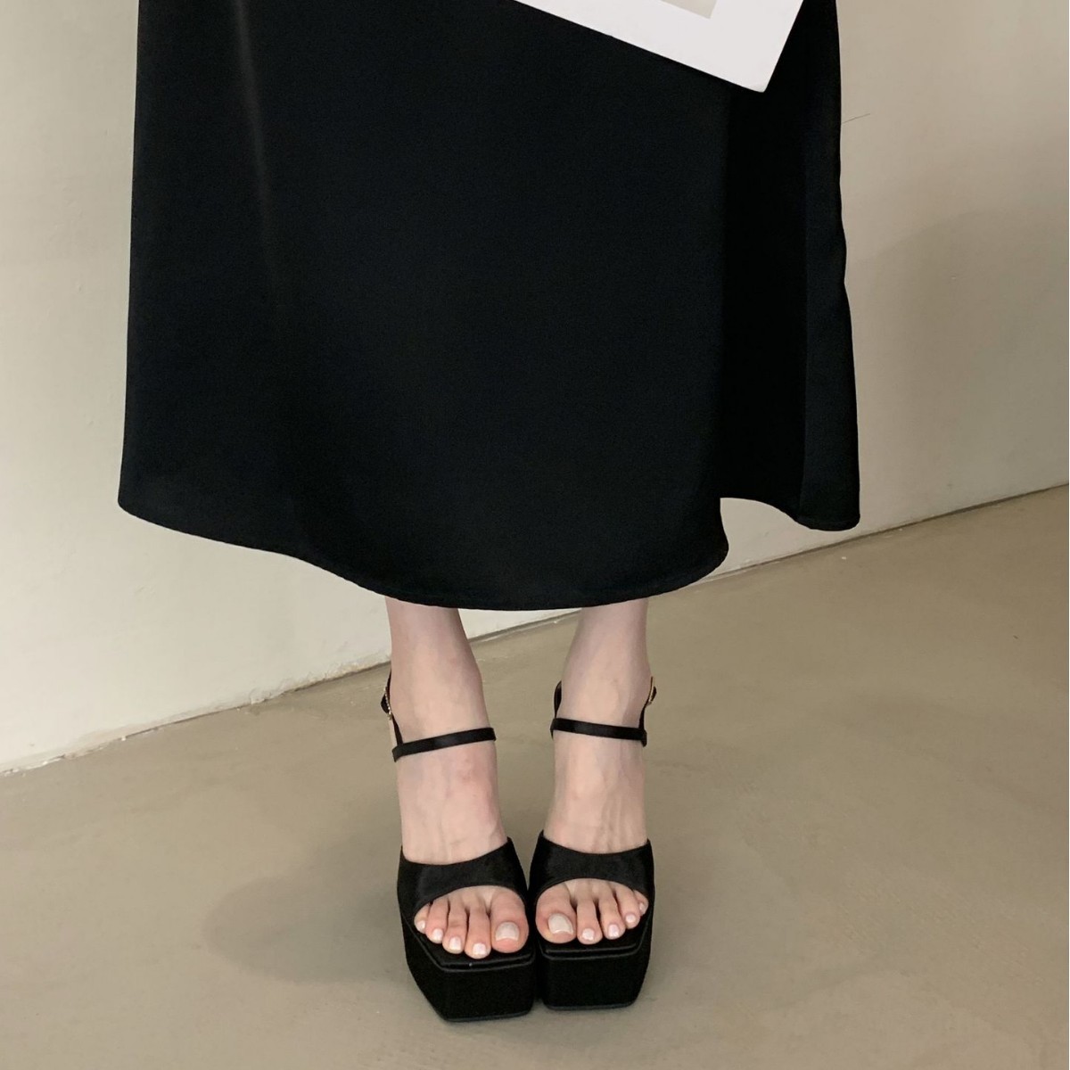 2026 Women's Black Strappy Pla - Sandal Strappy Heeled 评论和价格